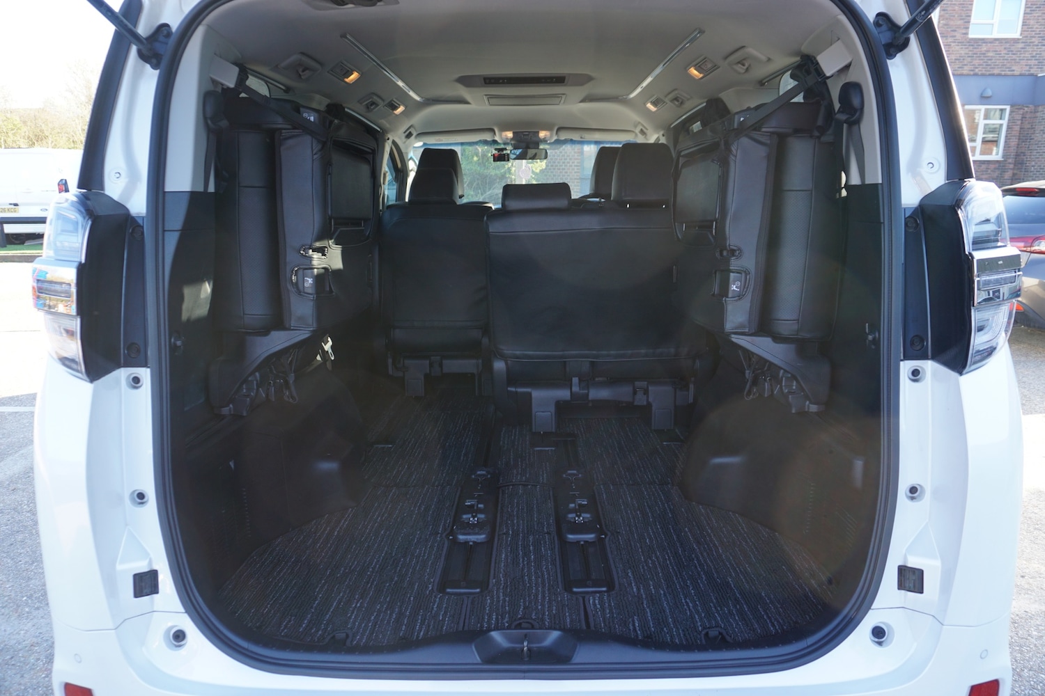 Used Toyota Vellfire 2020 for sale - 78127267: Photo 24