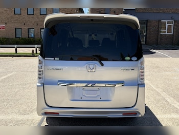 Used Honda Stepwagon 2015 for sale - 78941489: Photo