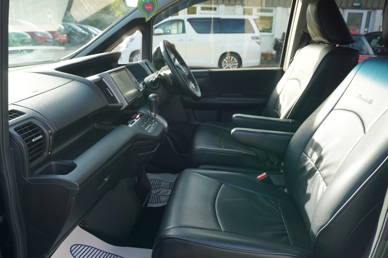 Used Honda Stepwagon 2025 for sale - 76358362: Photo 35