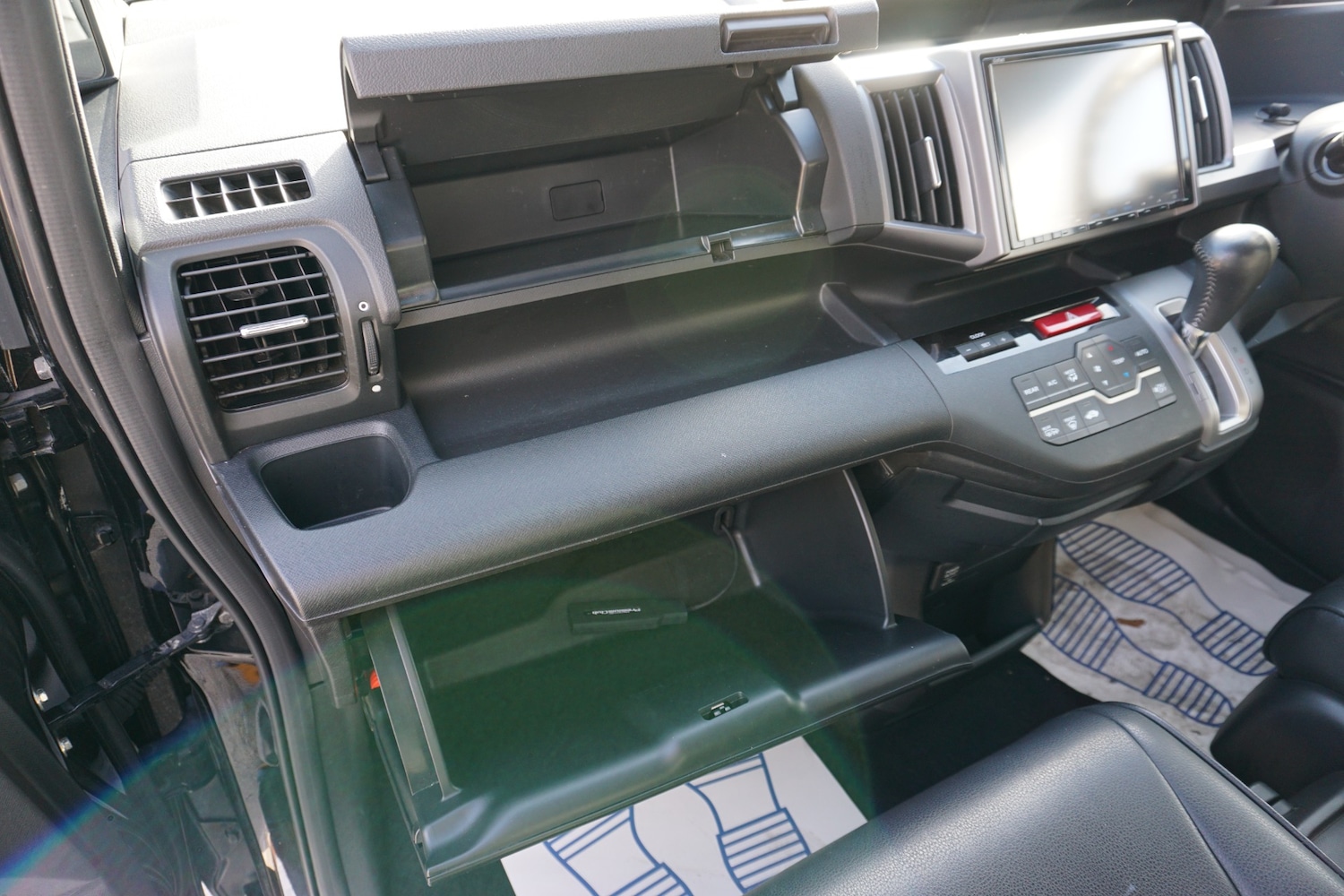 Used Honda Stepwagon 2025 for sale - 76358362: Photo 36