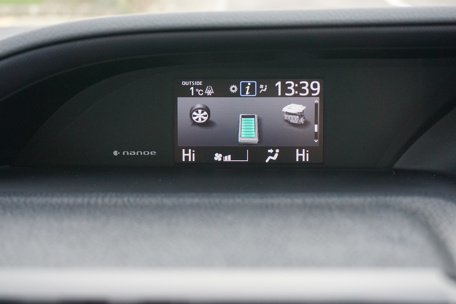 Used Toyota Noah 2025 for sale - 77107927: Photo 11