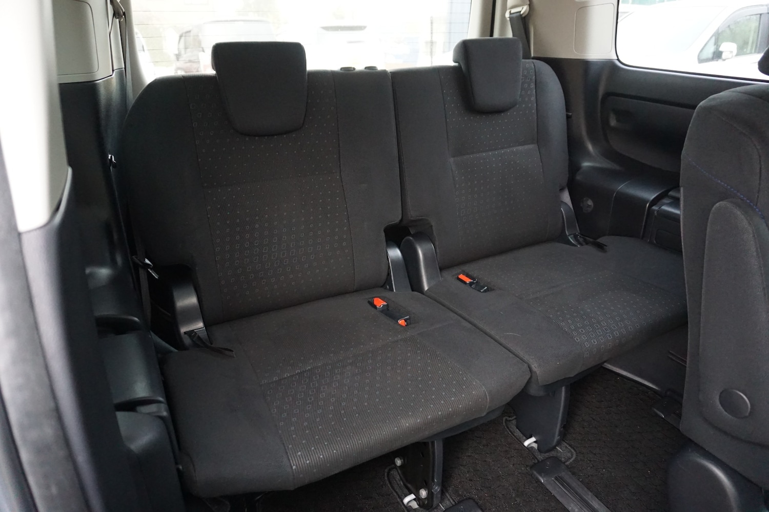 Used Toyota Noah 2025 for sale - 77107927: Photo 14