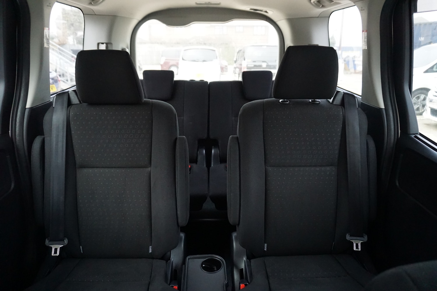 Used Toyota Noah 2025 for sale - 77107927: Photo 15