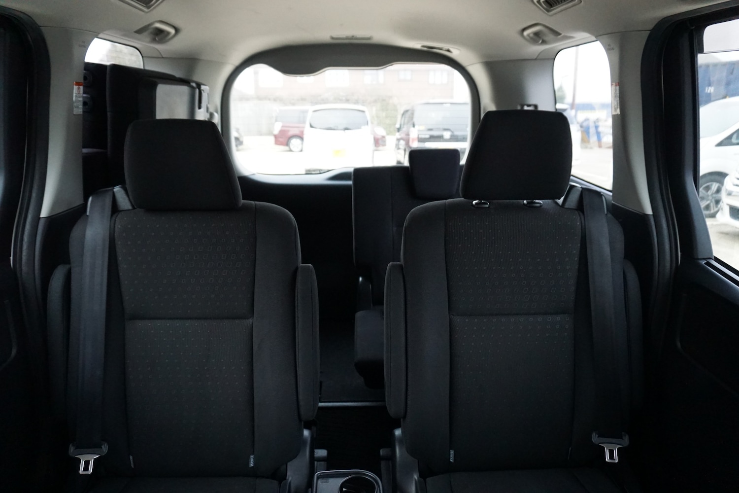 Used Toyota Noah 2025 for sale - 77107927: Photo 18