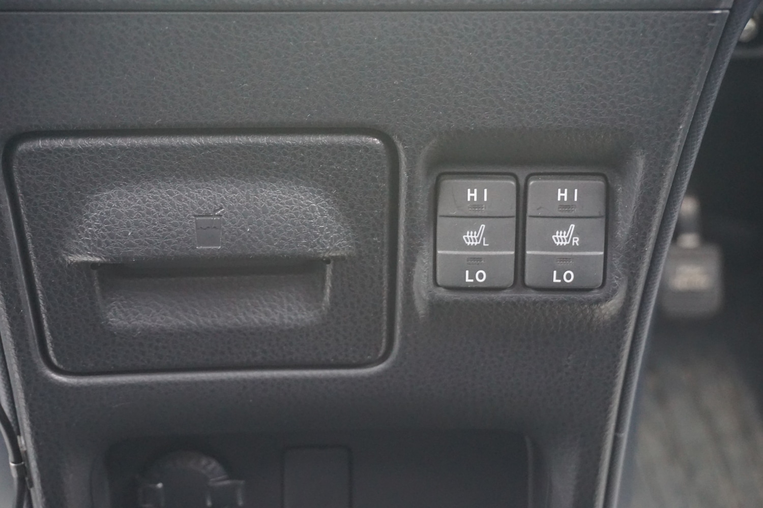 Used Toyota Noah 2025 for sale - 77107927: Photo 36