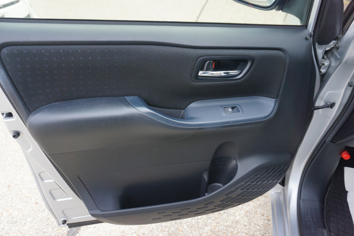 Used Toyota Noah 2025 for sale - 77107927: Photo 42