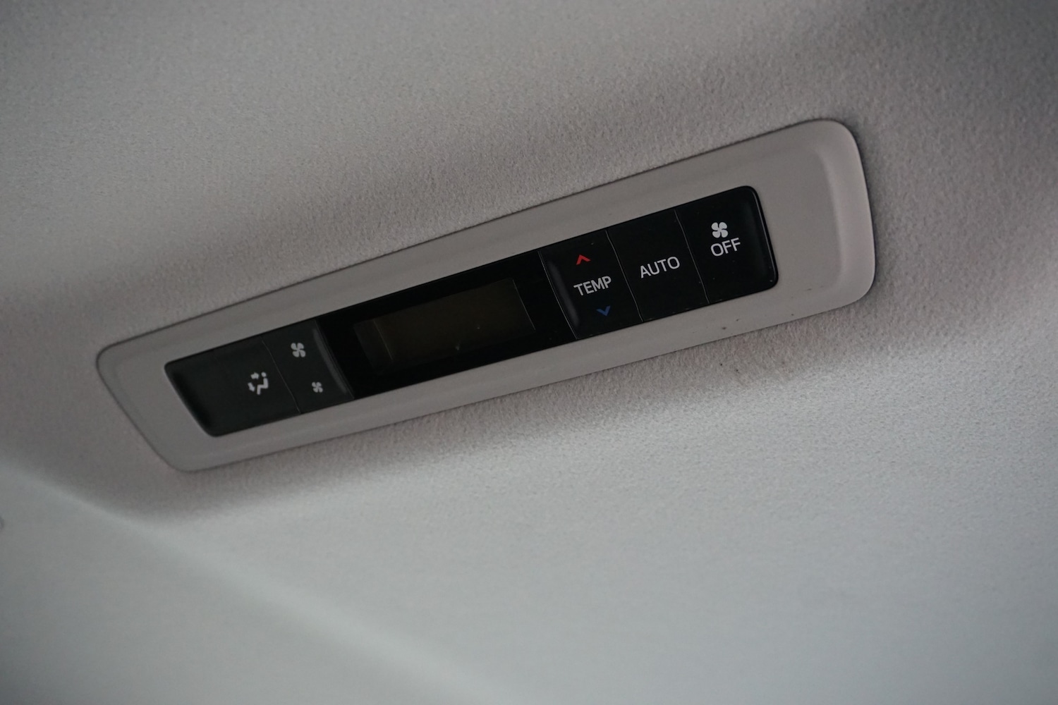 Used Toyota Noah 2025 for sale - 77107927: Photo 44