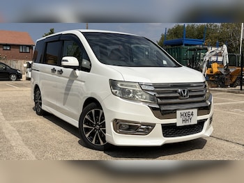 Used Honda Stepwagon 2015 for sale - 79542060: Photo