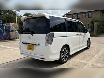 Used Honda Stepwagon 2015 for sale - 79542060: Photo
