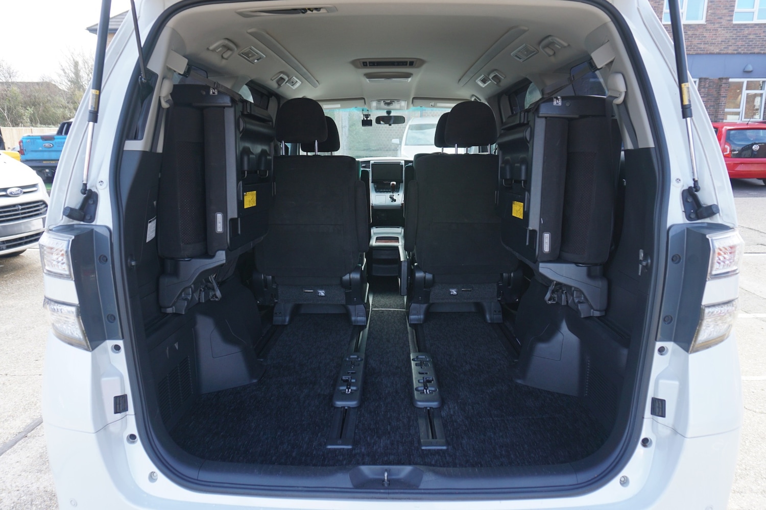 Used Toyota Vellfire 2025 for sale - 74124845: Photo 20