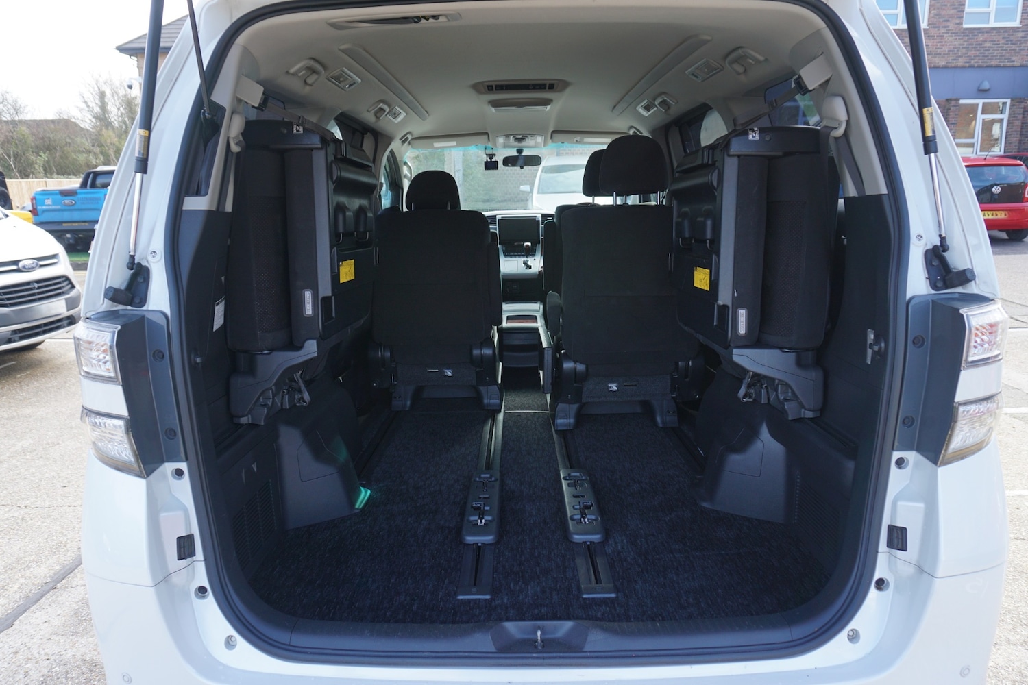 Used Toyota Vellfire 2025 for sale - 74124845: Photo 22