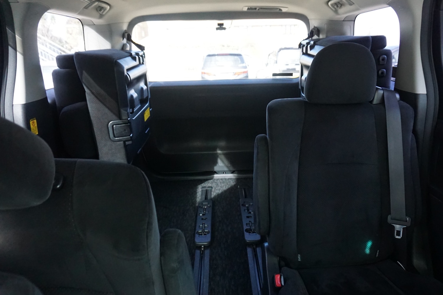 Used Toyota Vellfire 2025 for sale - 74124845: Photo 24