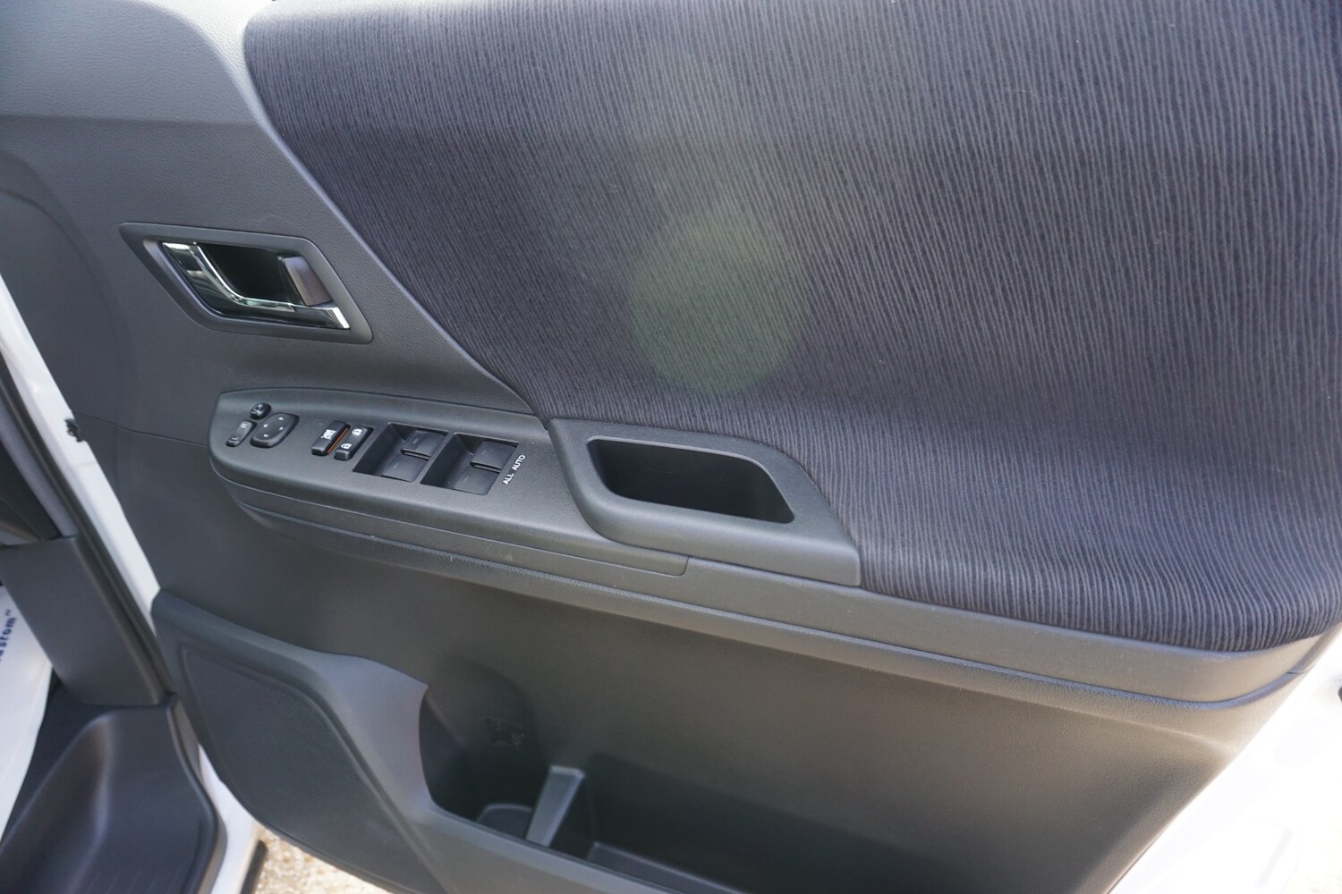 Used Toyota Vellfire 2025 for sale - 74124845: Photo 34