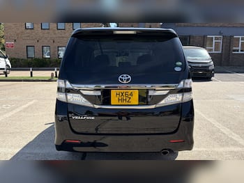 Used Toyota Vellfire 2014 for sale - 79524932: Photo