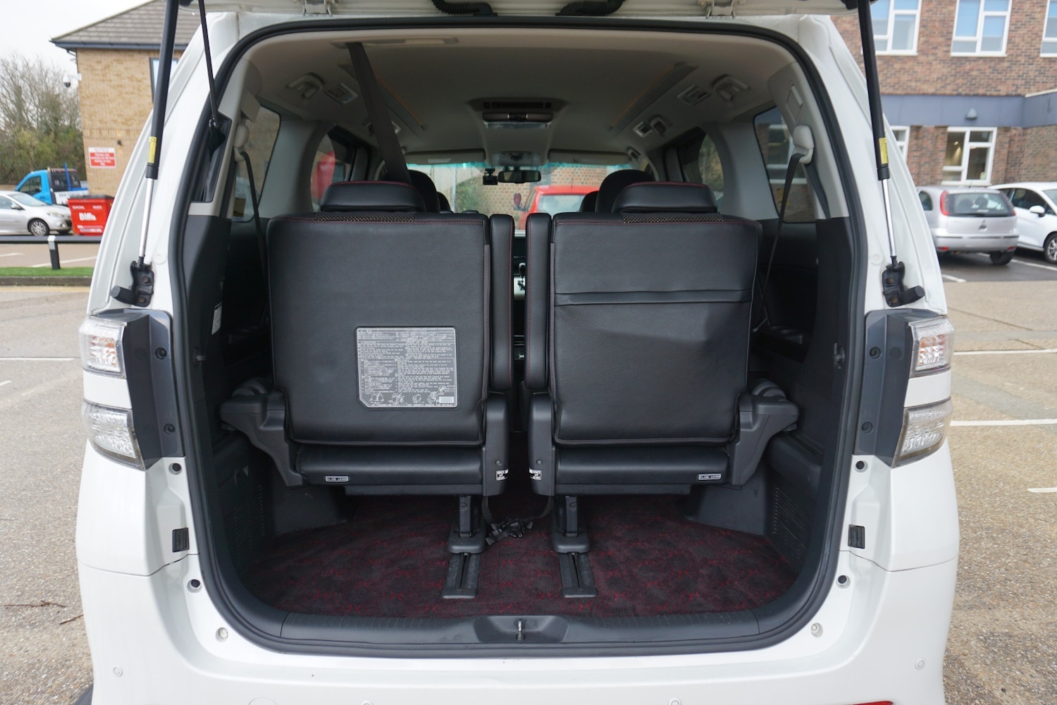 Used Toyota Vellfire 2026 for sale - 77400377: Photo 15