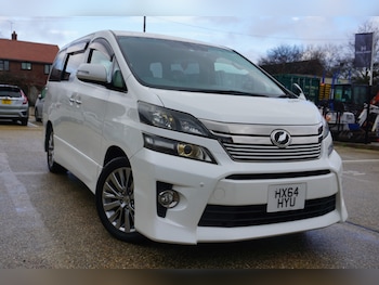 Used Toyota Vellfire 2014 for sale - 77400377: Photo