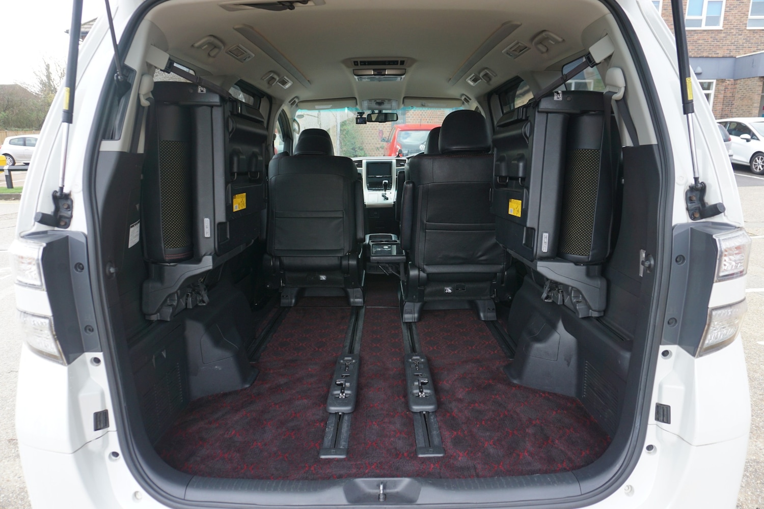 Used Toyota Vellfire 2026 for sale - 77400377: Photo 21