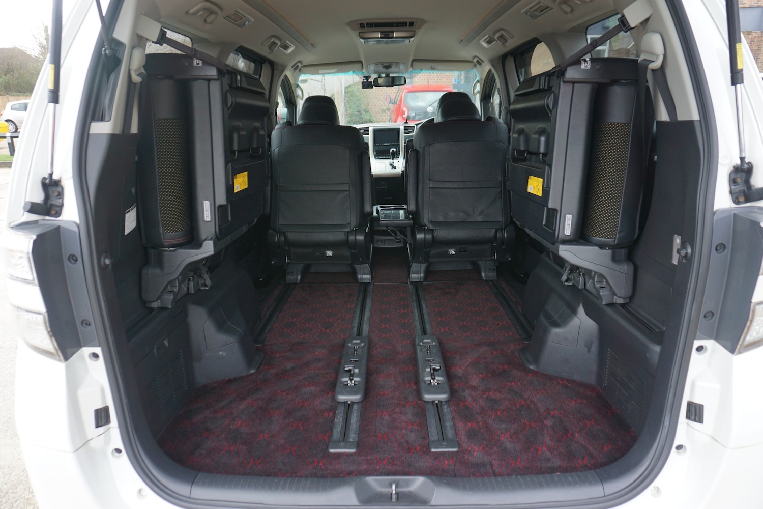 Used Toyota Vellfire 2026 for sale - 77400377: Photo 25