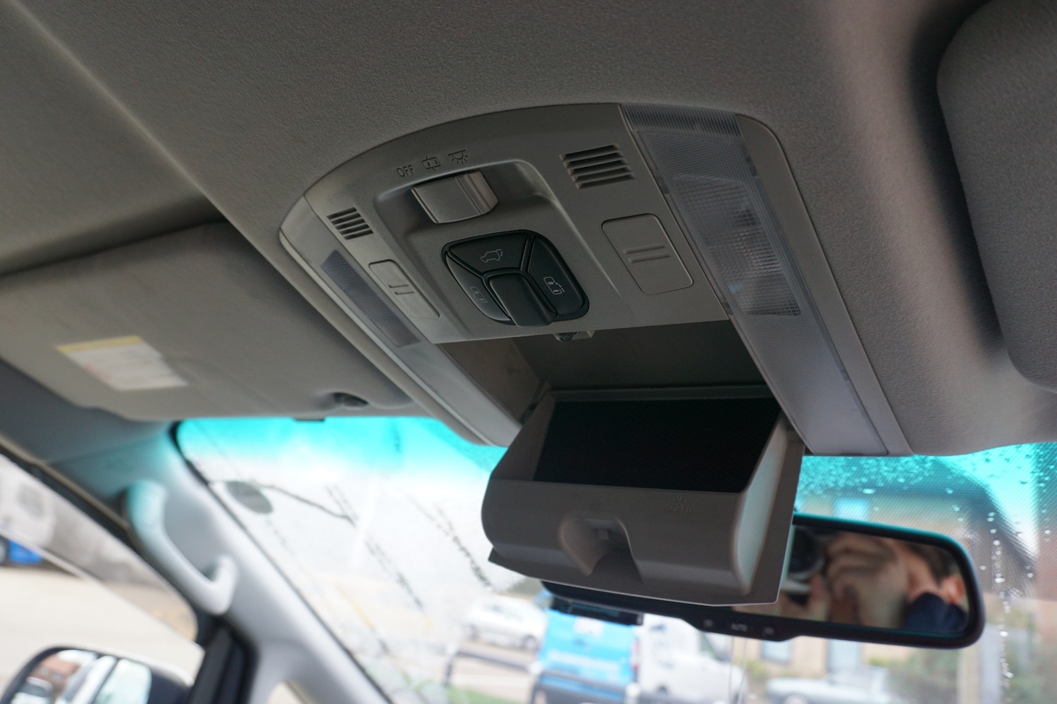 Used Toyota Vellfire 2026 for sale - 77400377: Photo 27