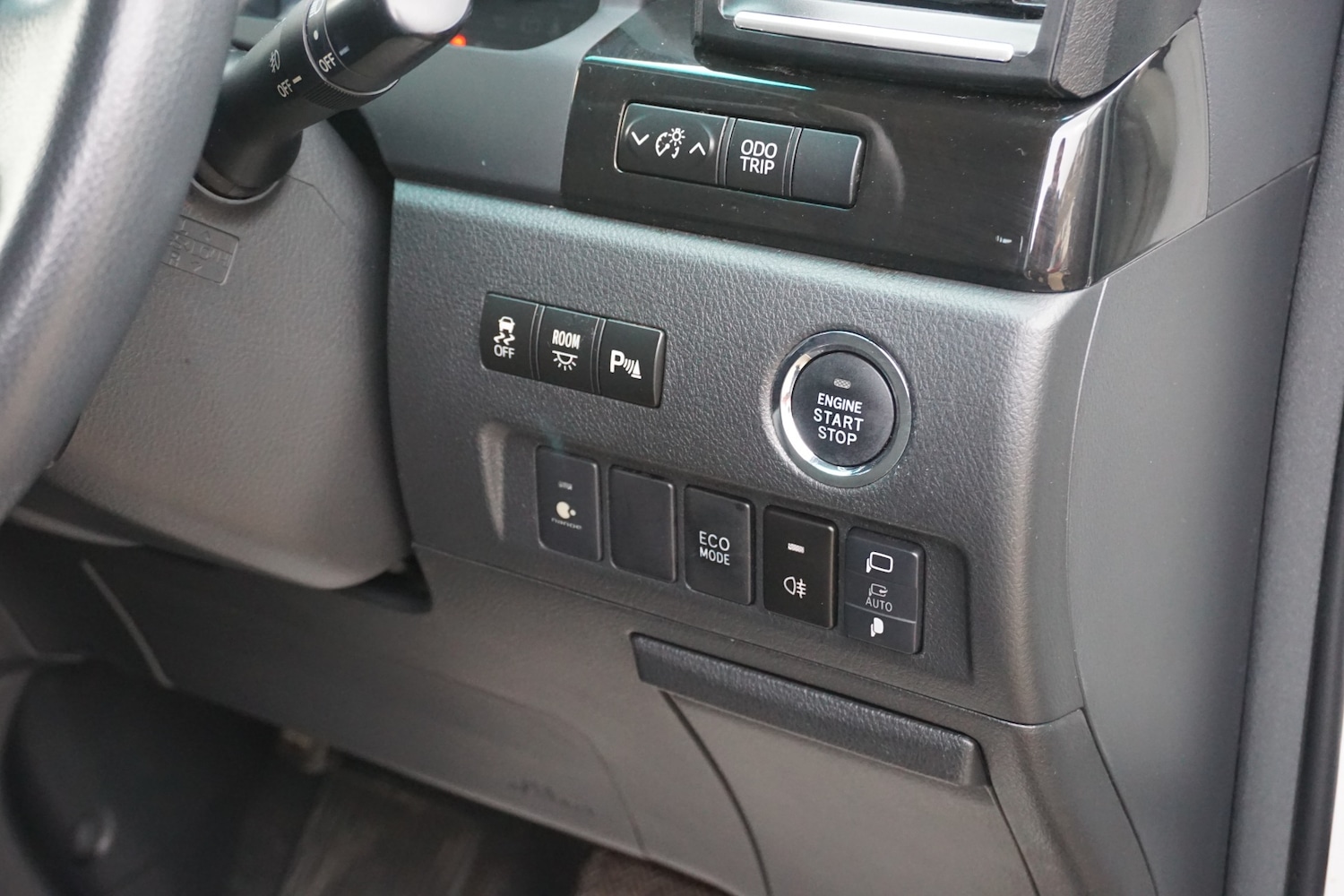 Used Toyota Vellfire 2026 for sale - 77400377: Photo 30