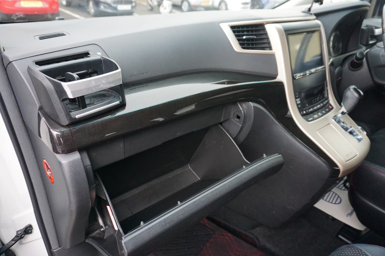 Used Toyota Vellfire 2026 for sale - 77400377: Photo 34