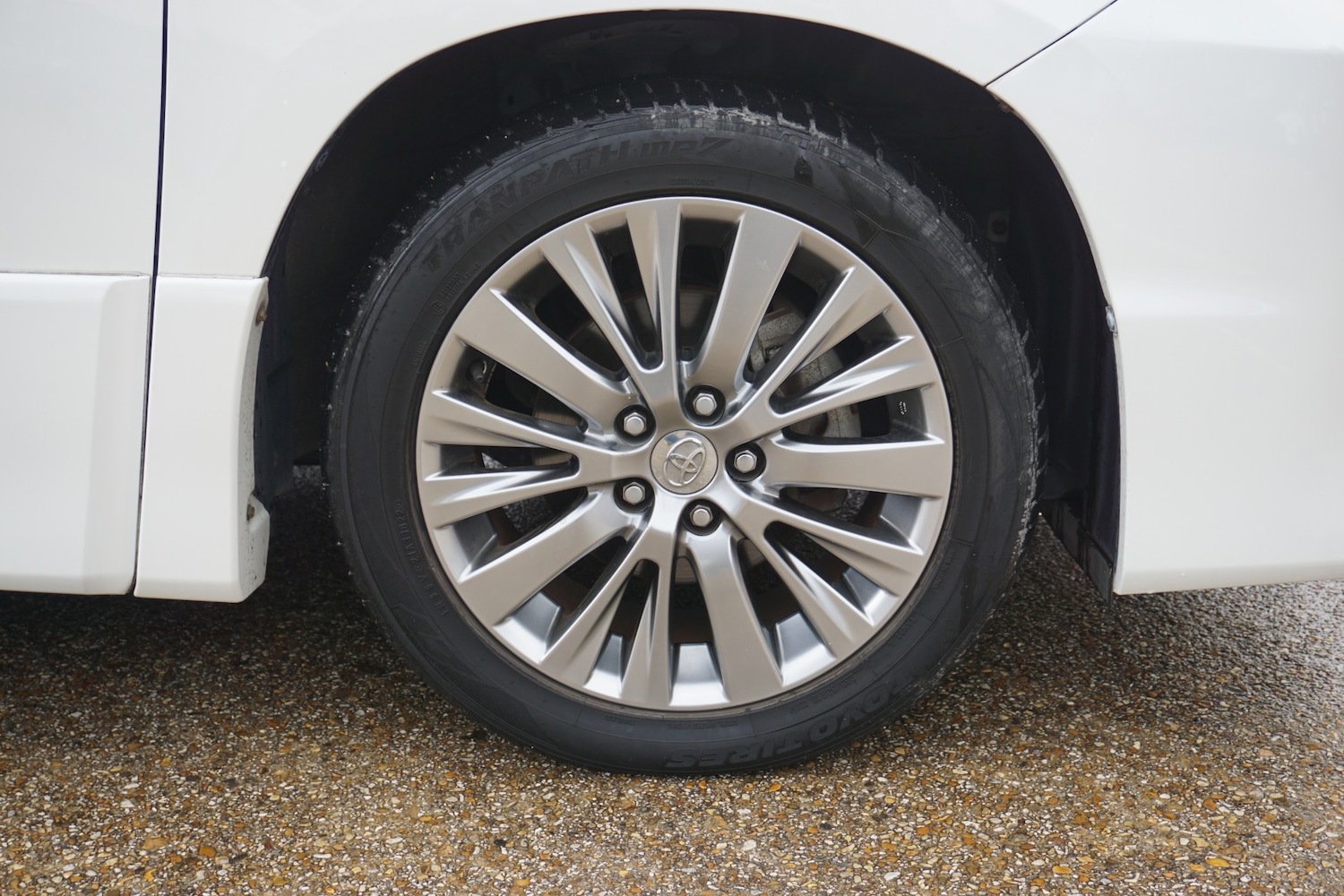 Used Toyota Vellfire 2026 for sale - 77400377: Photo 47