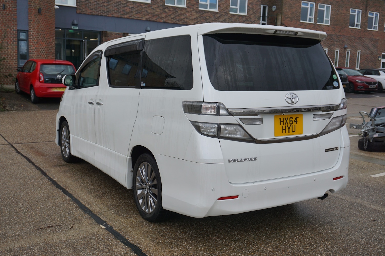 Used Toyota Vellfire 2026 for sale - 77400377: Photo 8