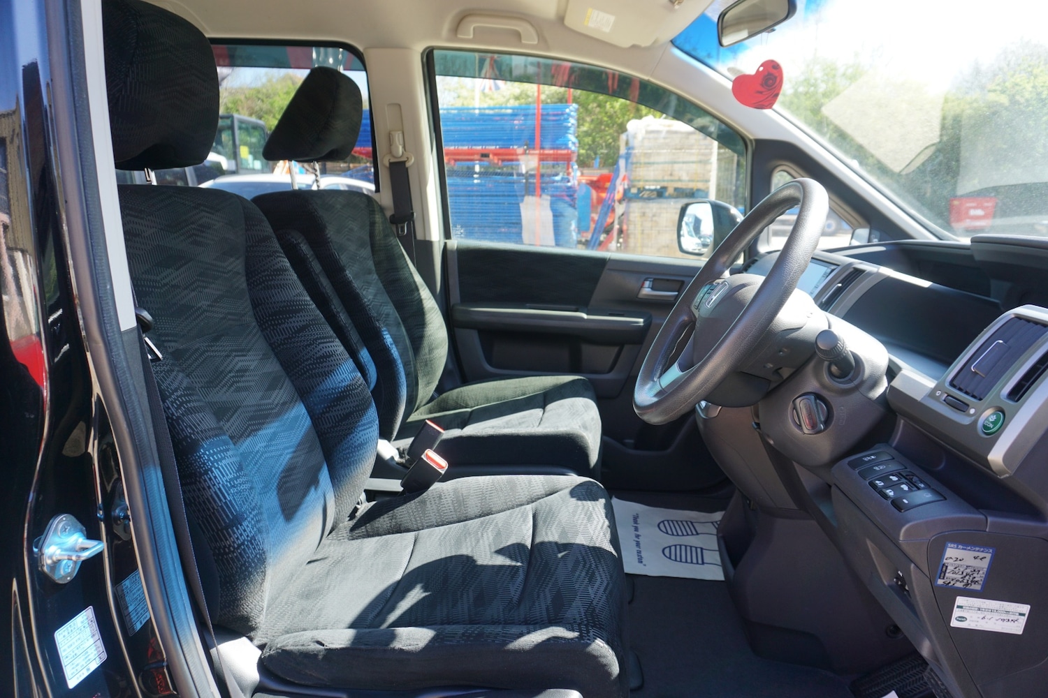 Used Honda Stepwagon 2013 for sale - 78202529: Photo 11