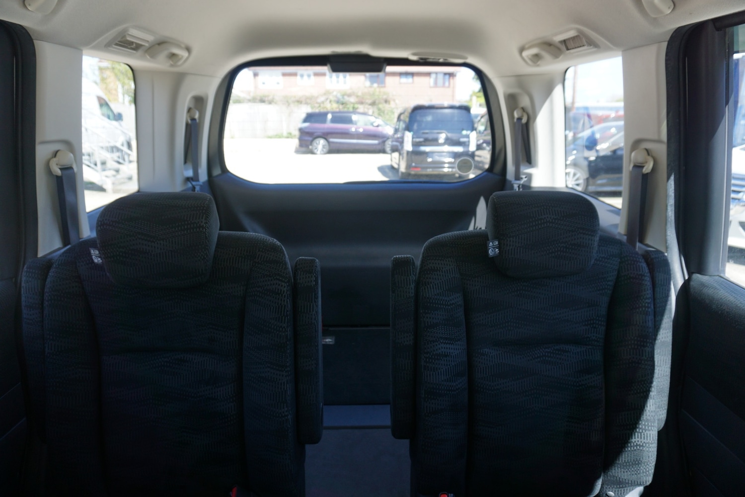 Used Honda Stepwagon 2013 for sale - 78202529: Photo 17