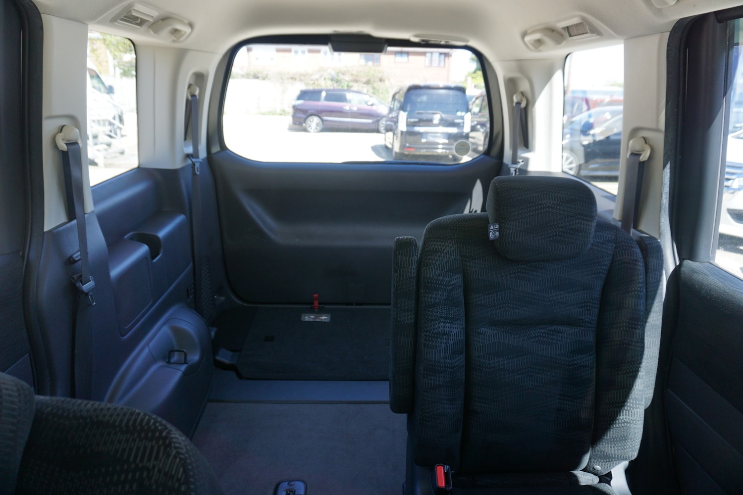 Used Honda Stepwagon 2013 for sale - 78202529: Photo 21