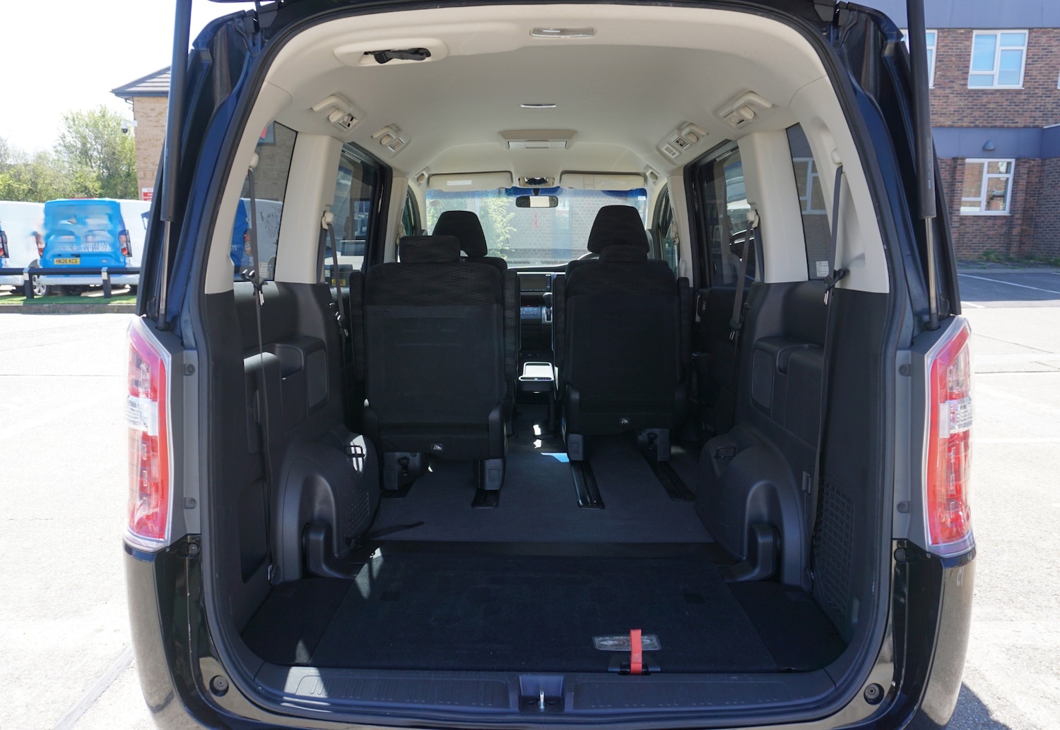 Used Honda Stepwagon 2013 for sale - 78202529: Photo 22