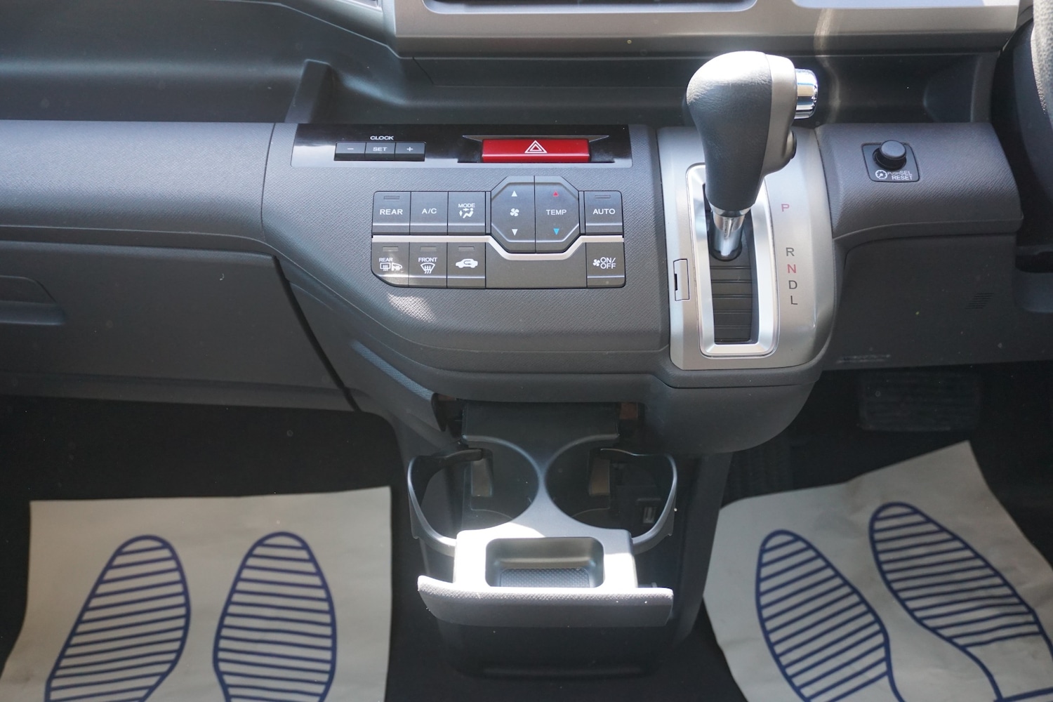 Used Honda Stepwagon 2013 for sale - 78202529: Photo 29