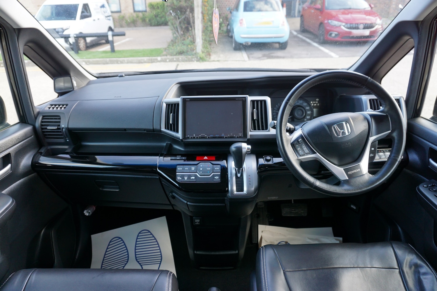 Used Honda Stepwagon 2013 for sale - 76436879: Photo 10