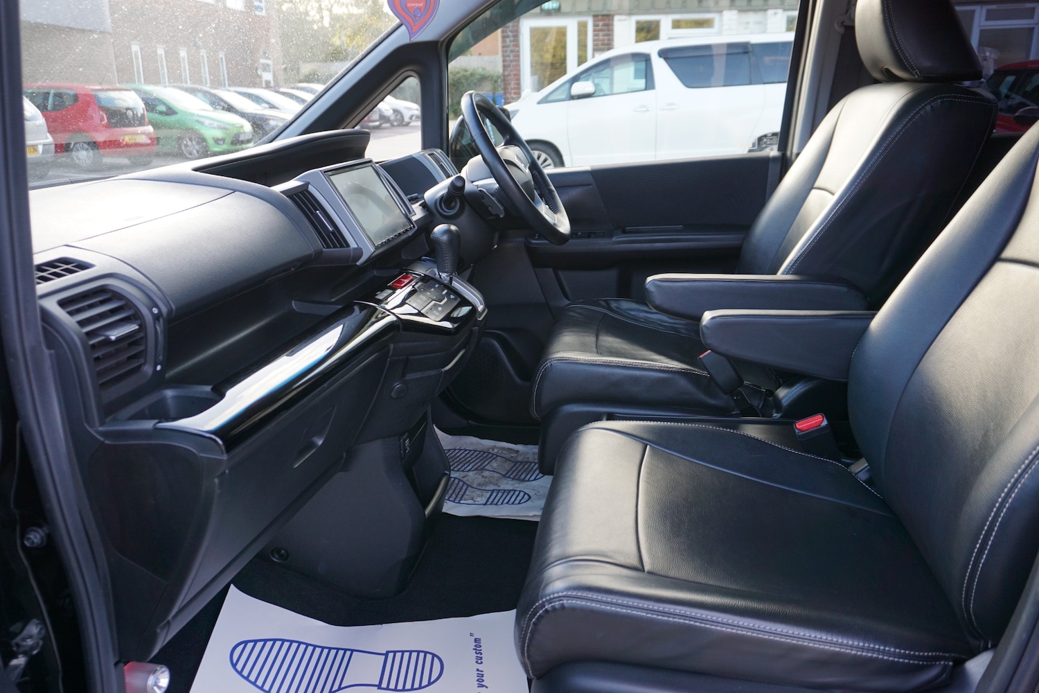 Used Honda Stepwagon 2013 for sale - 76436879: Photo 25