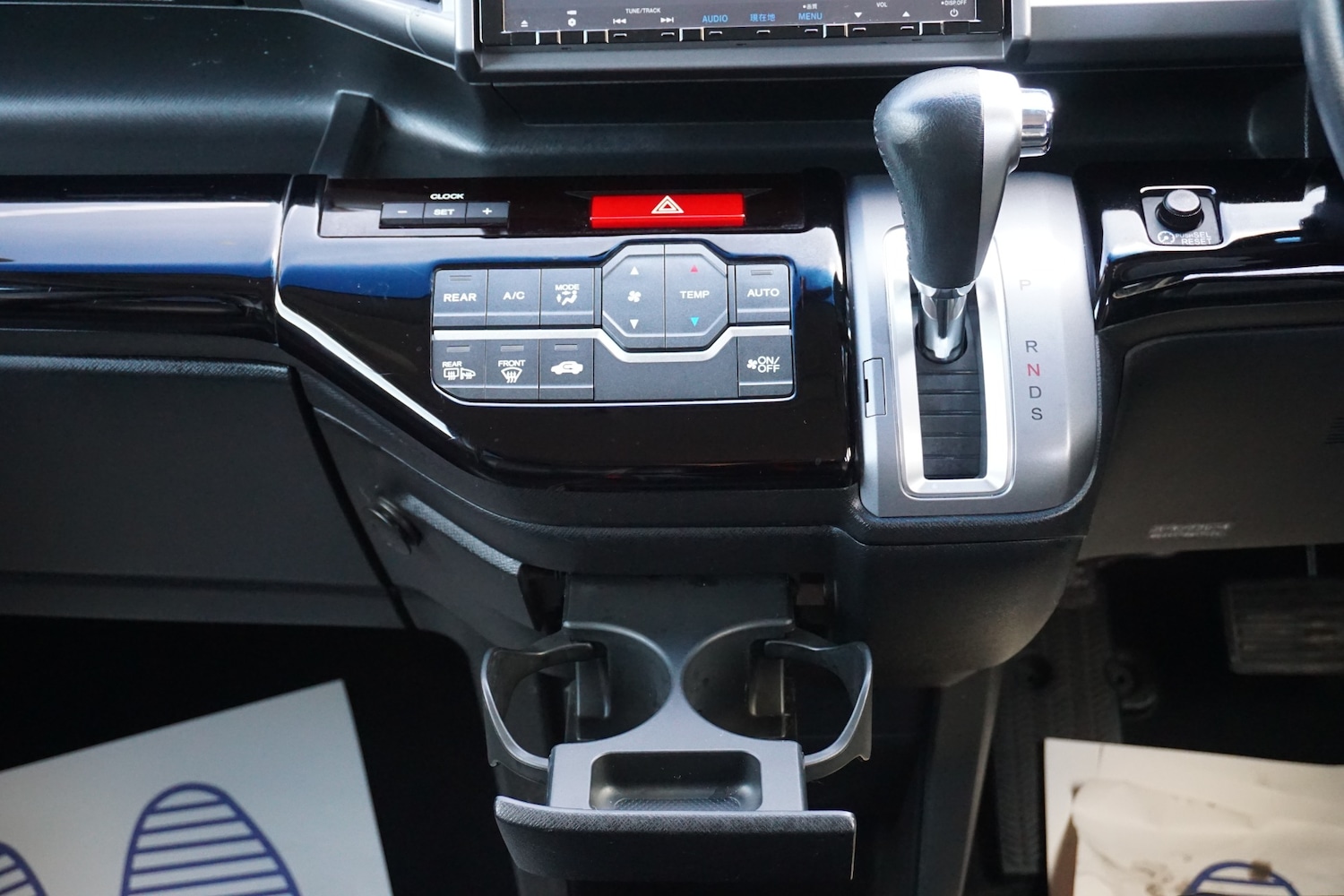 Used Honda Stepwagon 2013 for sale - 76436879: Photo 27