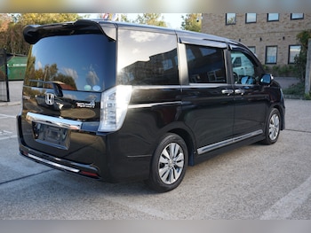 Used Honda Stepwagon 2013 for sale - 76436879: Photo