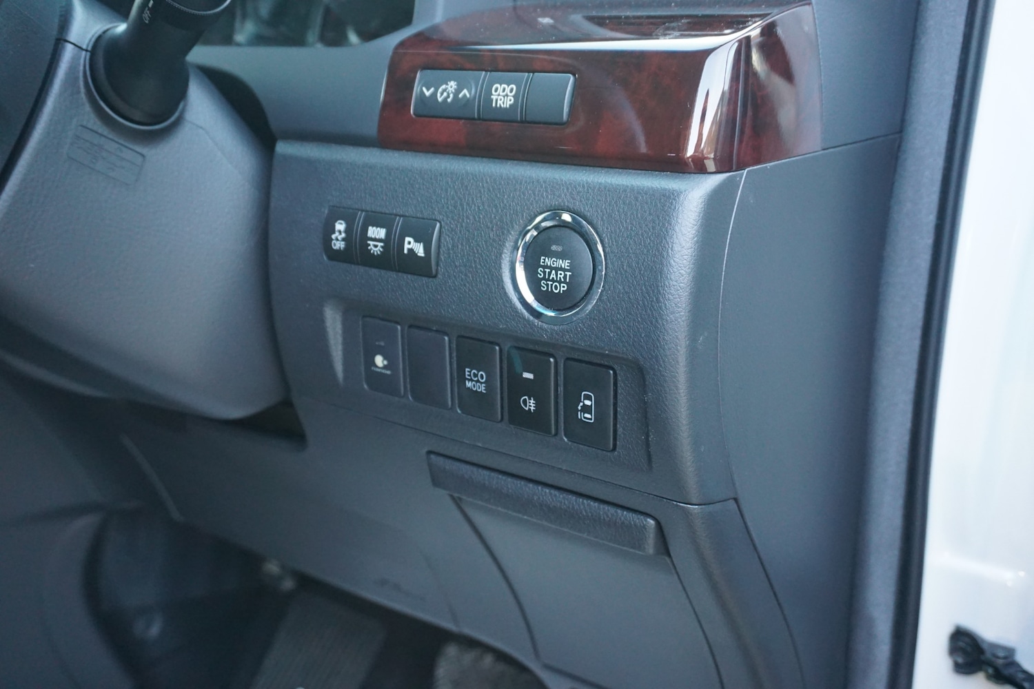 Used Toyota Vellfire 2025 for sale - 77264803: Photo 32