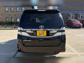 Used Toyota Vellfire 2013 for sale - 79525215: Photo