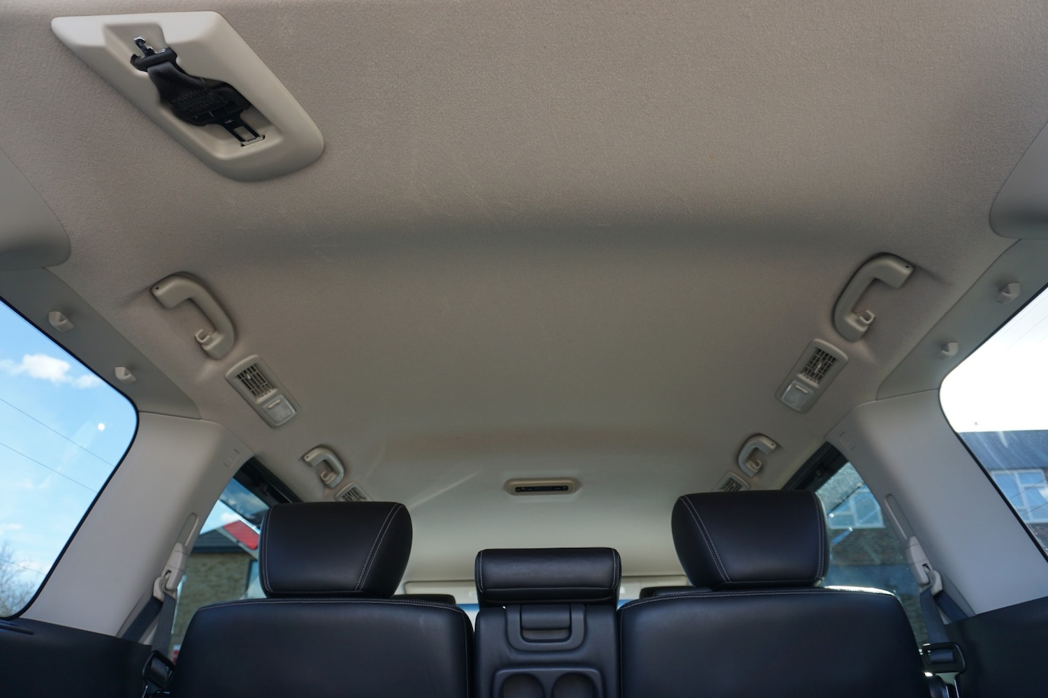 Used Nissan Elgrand 2026 for sale - 77782125: Photo 32