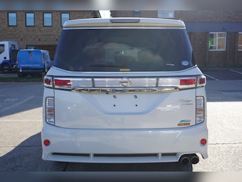 Used Nissan Elgrand 2012 for sale - 77782125: Photo