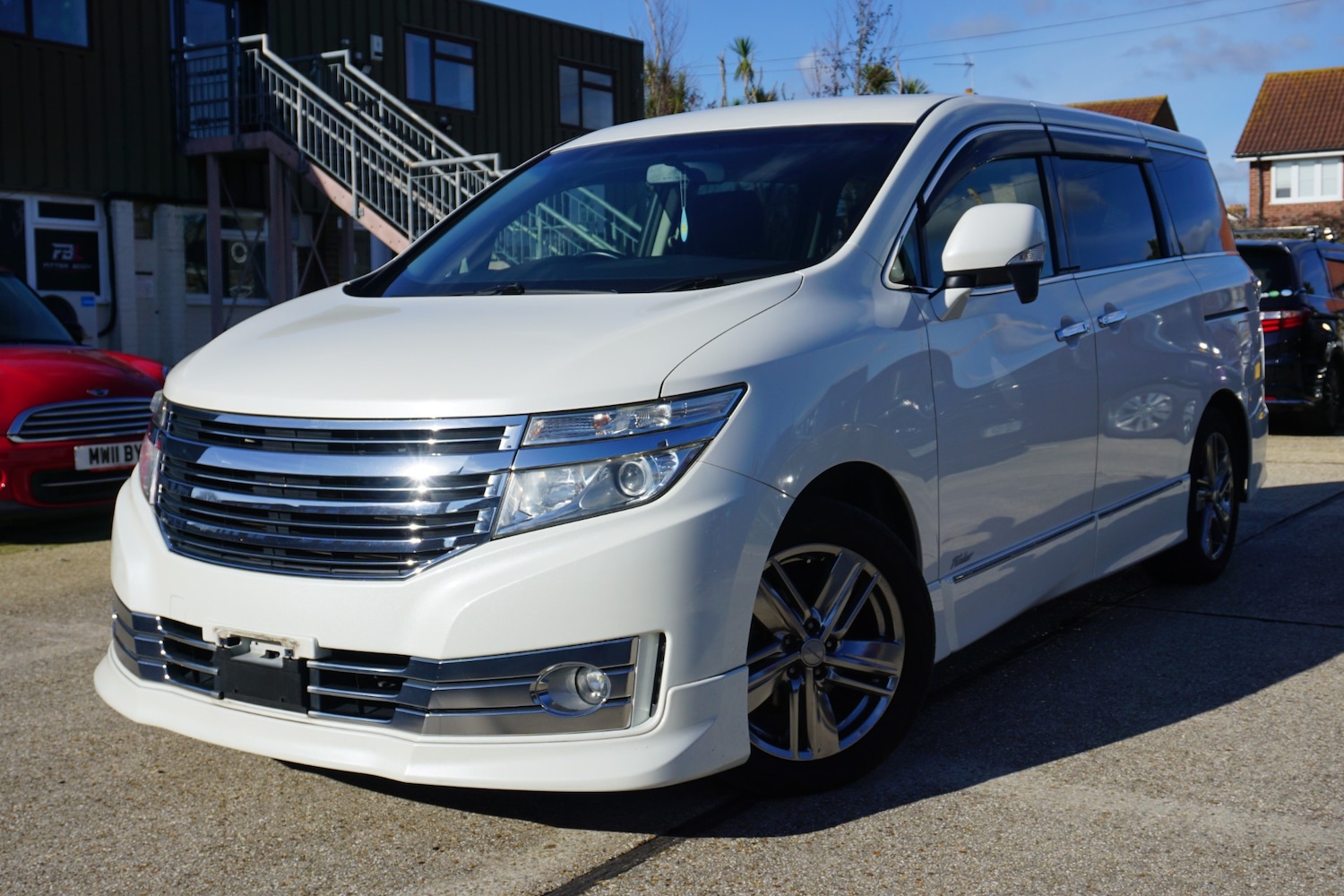Used Nissan Elgrand 2026 for sale - 77782125: Photo 6