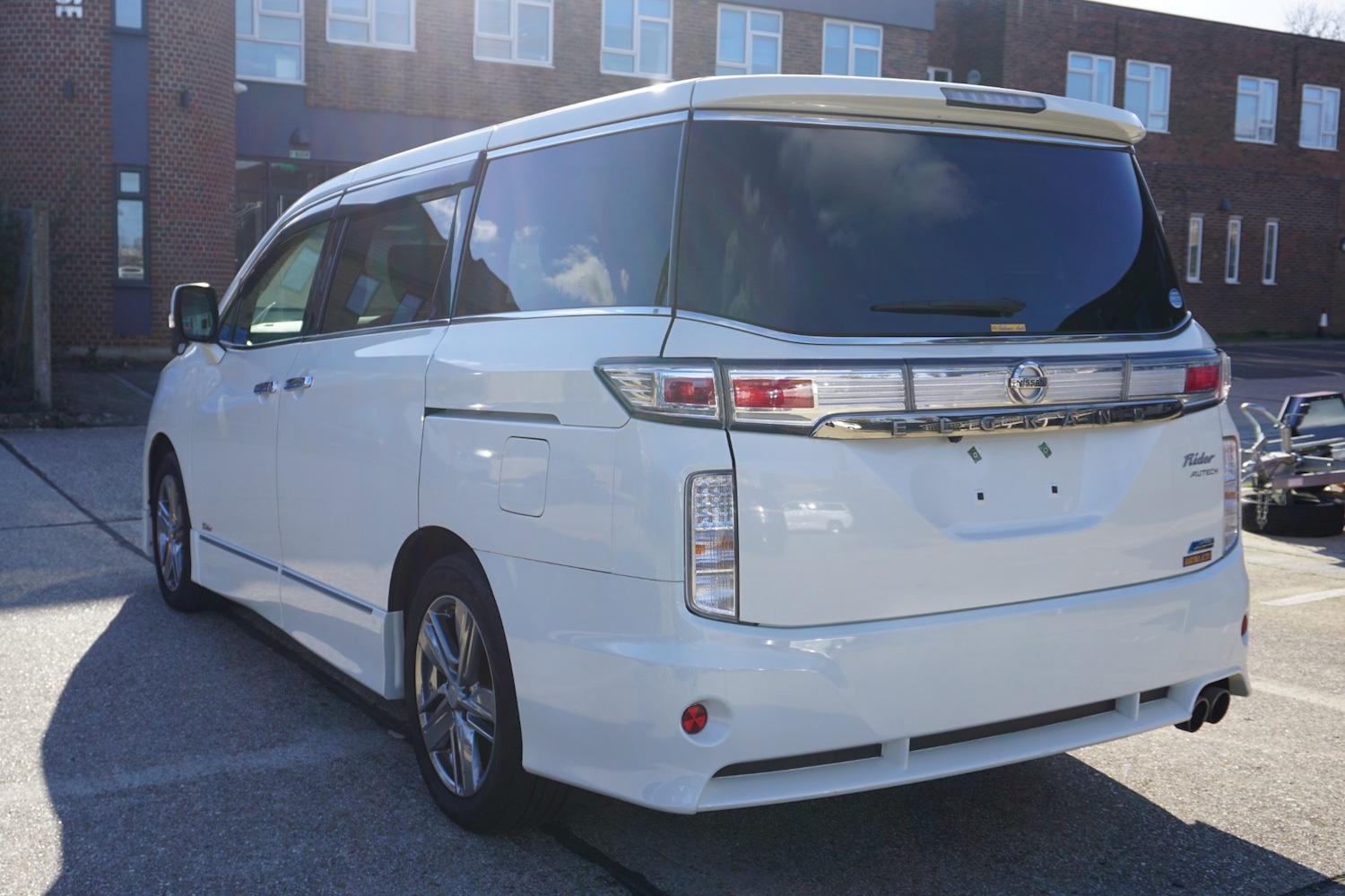 Used Nissan Elgrand 2026 for sale - 77782125: Photo 8