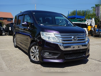 Used Honda Stepwagon 2013 for sale - 78503000: Photo