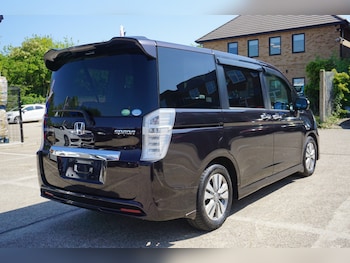 Used Honda Stepwagon 2013 for sale - 78503000: Photo