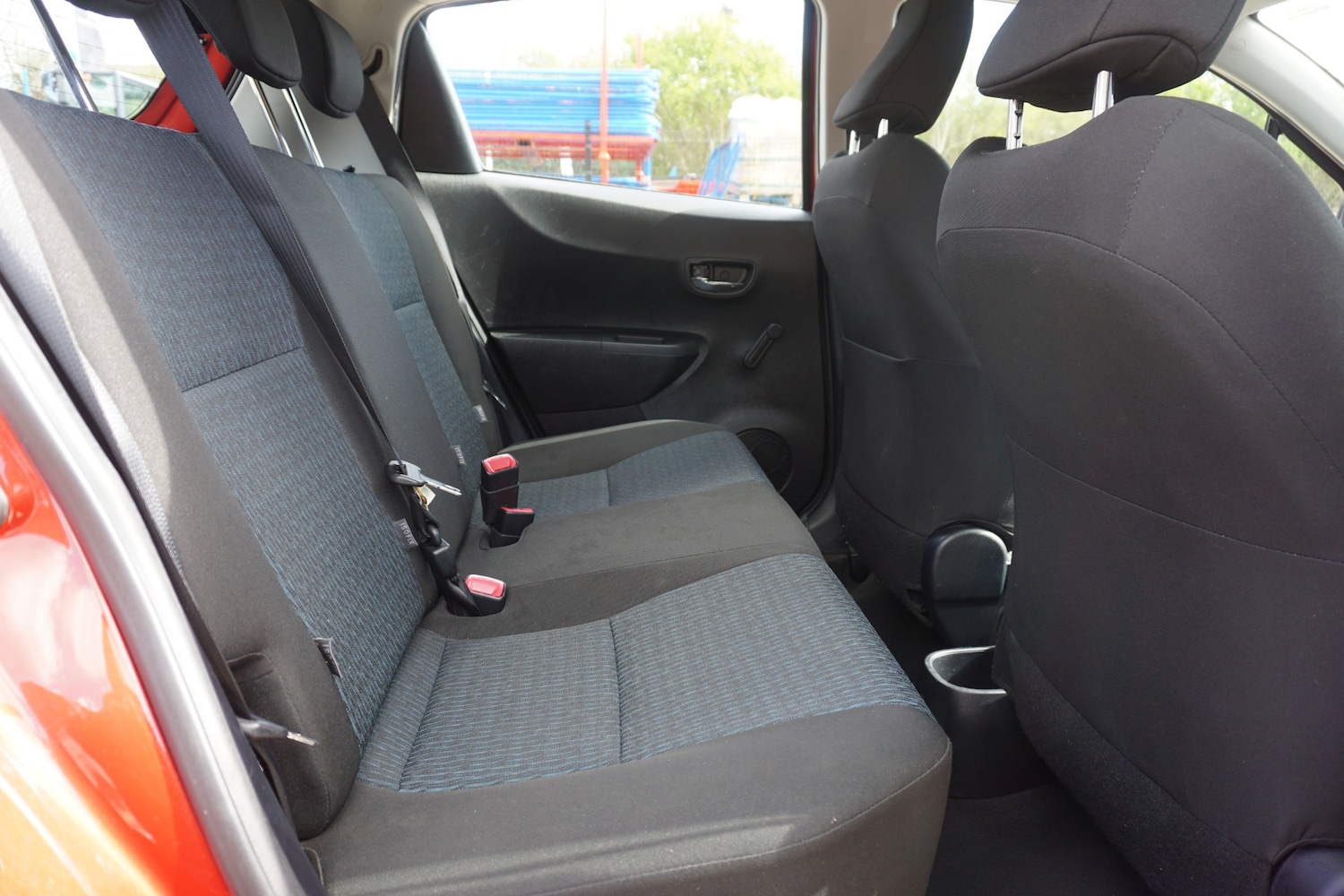 Used Toyota Yaris 2013 for sale - 78032153: Photo 12