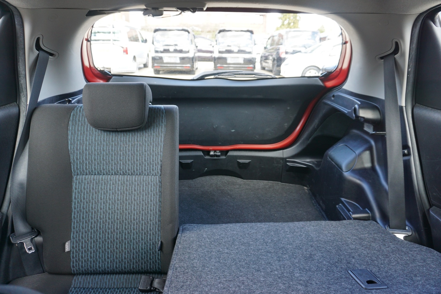 Used Toyota Yaris 2013 for sale - 78032153: Photo 17