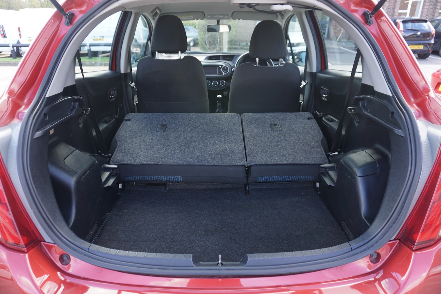 Used Toyota Yaris 2013 for sale - 78032153: Photo 20