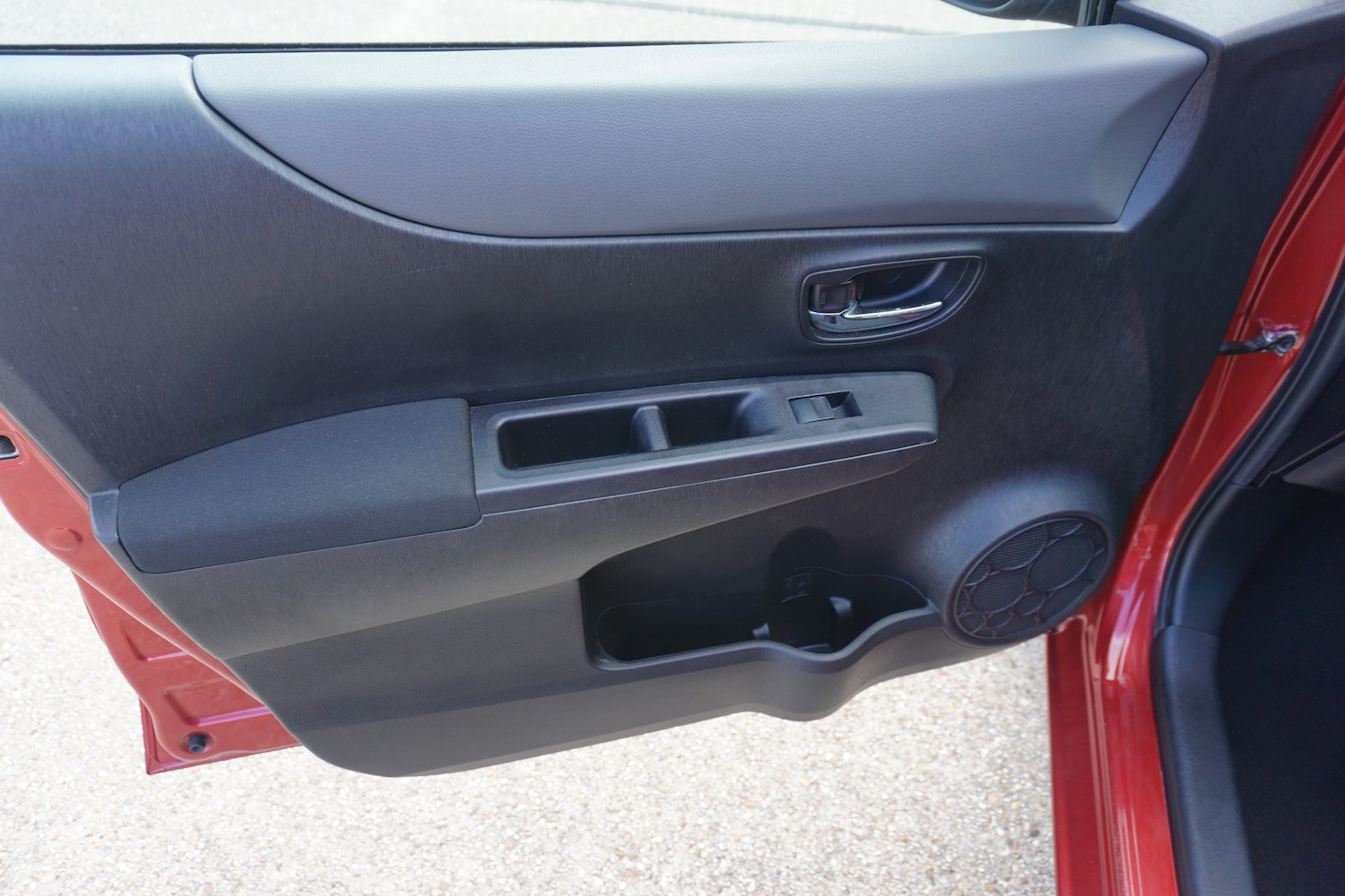 Used Toyota Yaris 2013 for sale - 78032153: Photo 32