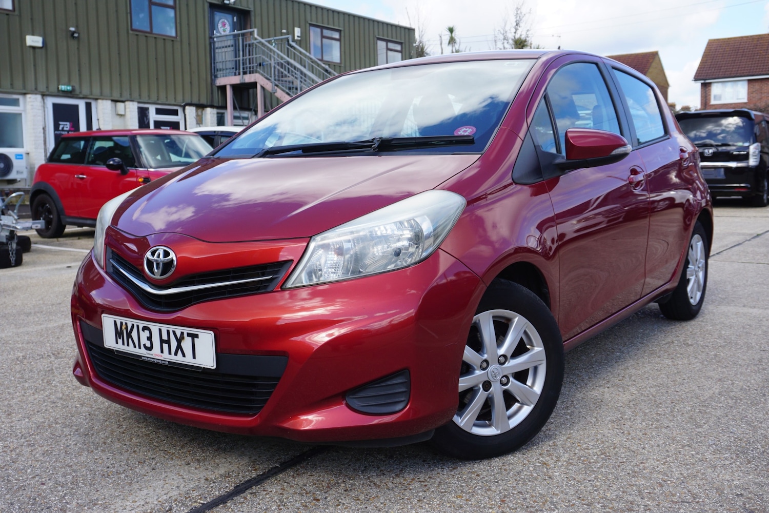 Used Toyota Yaris 2013 for sale - 78032153: Photo 6