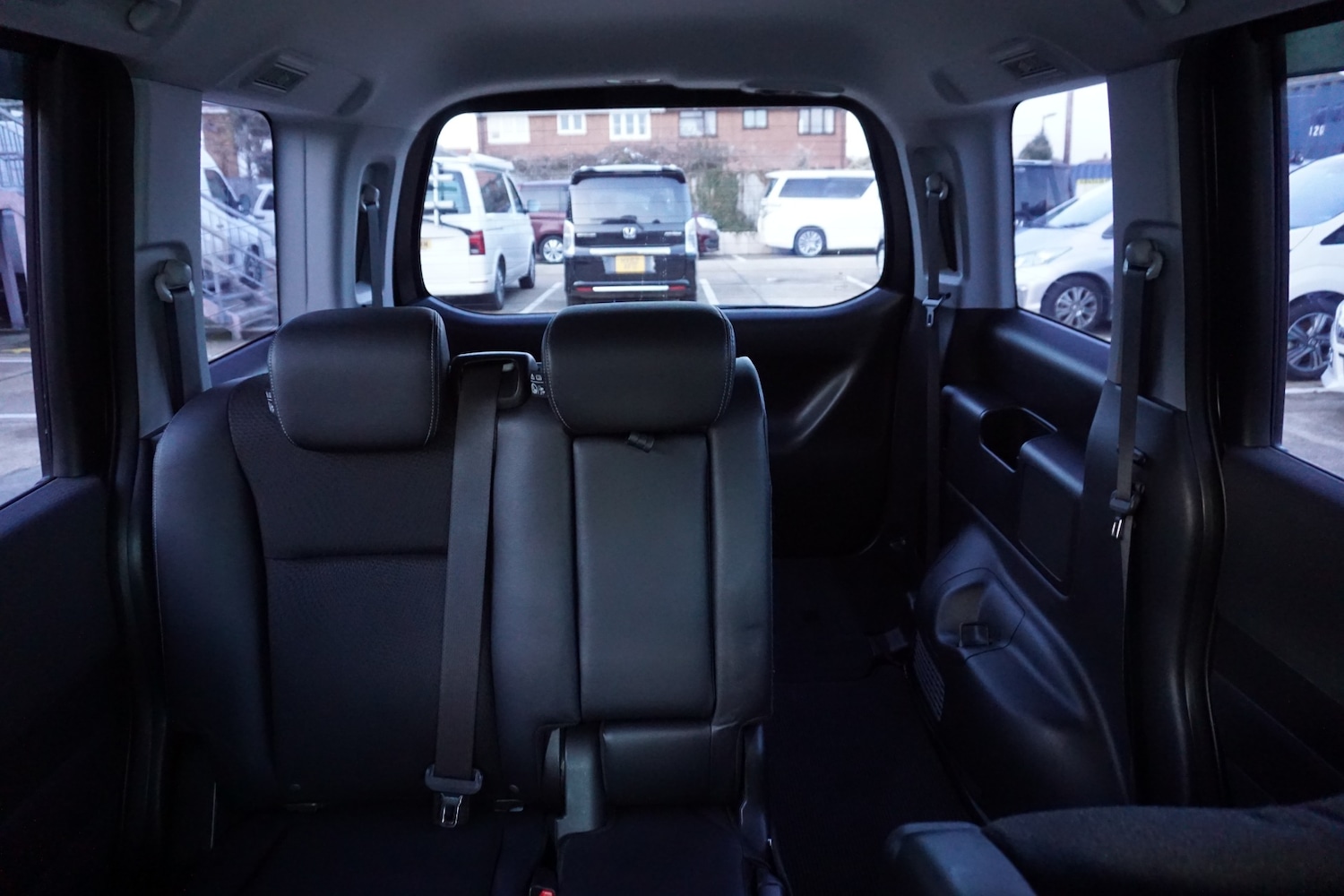 Used Honda Stepwagon 2014 for sale - 77129917: Photo 19